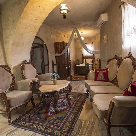 Maccan Cave Hotel 3*