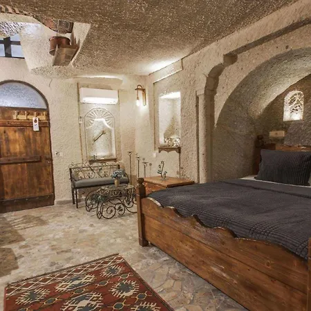 매캔 케이브 괴레메