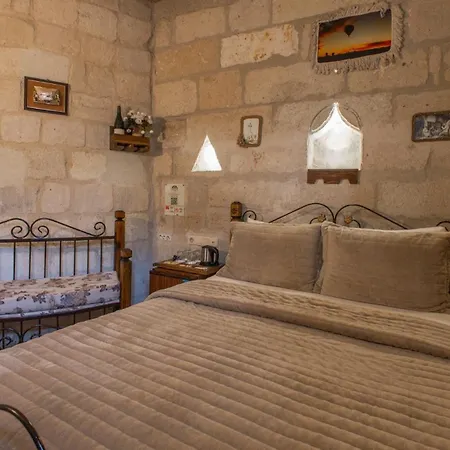 Maccan Cave Hotel 3*