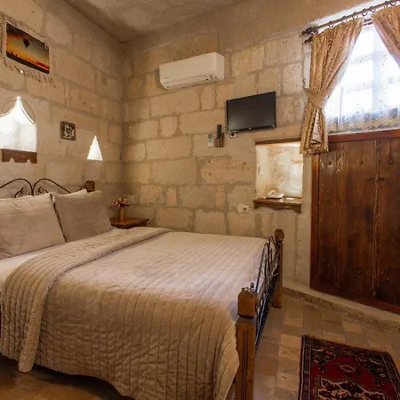 Maccan Cave Hotel 3*