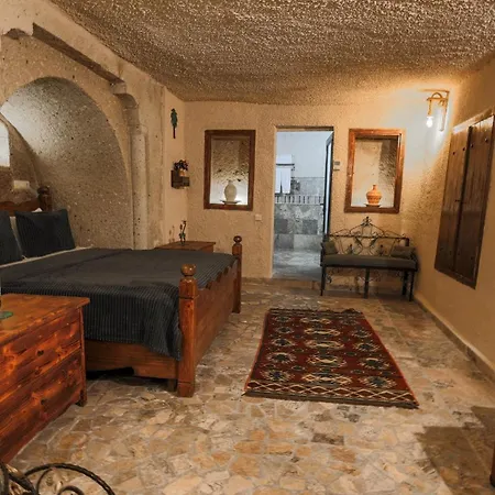 매캔 케이브 괴레메