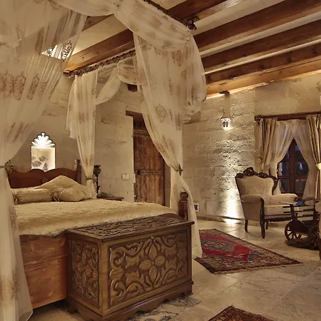 Maccan Cave Hotel 3*