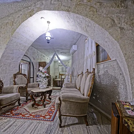 Maccan Cave 3*